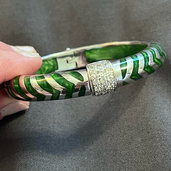 Angelique de Paris Green with white topaz Bracelet - Picture 4 of 4